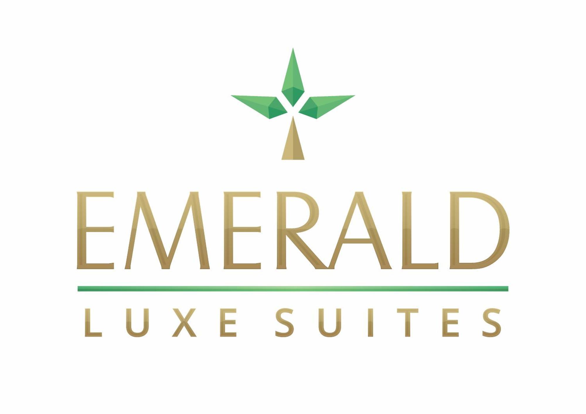 Emerald Luxe Suites South End Buitenkant foto